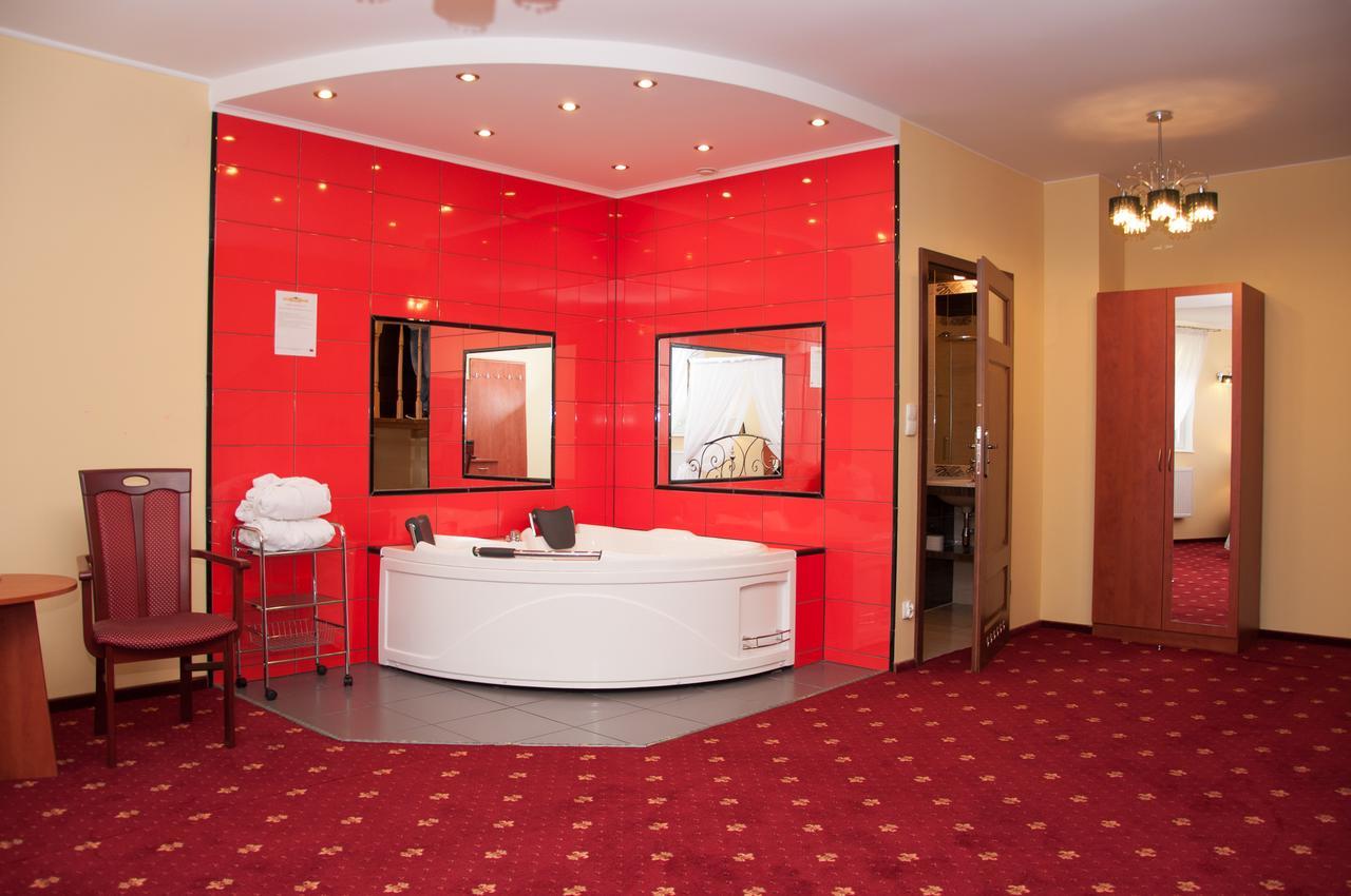 Hotel Kalchem Brzozie 外观 照片